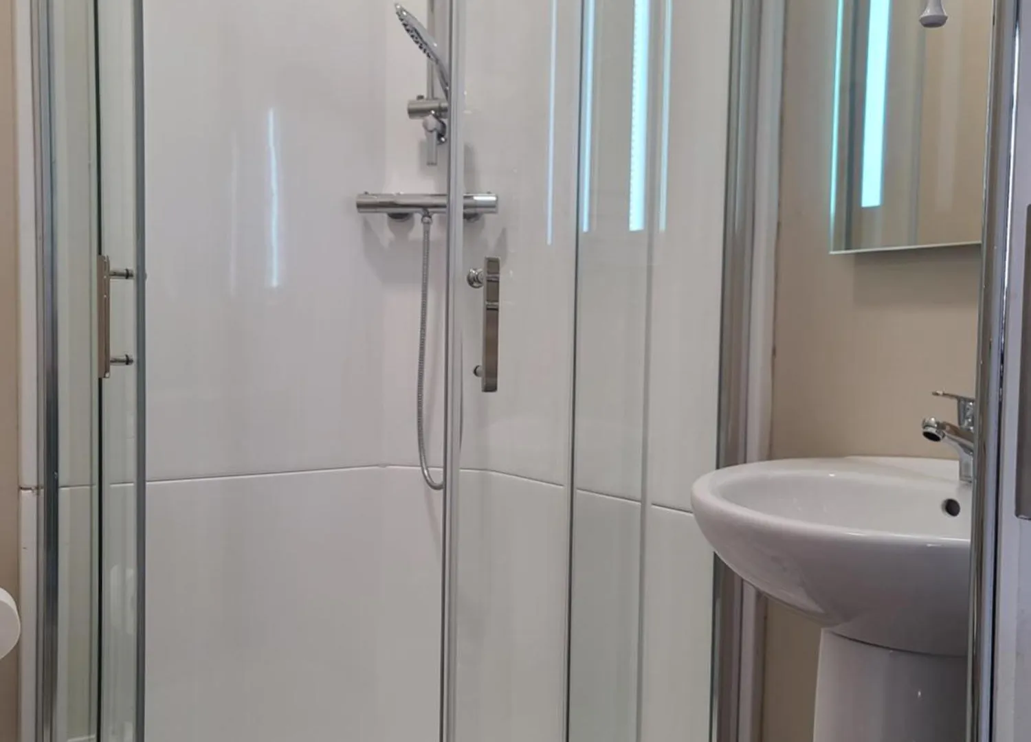 Проживание в семье Roskeen Townhouse Белфаст Великобритания